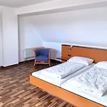 Boddenhof 56 - 2 Sz, Freundlich, Modern Buschvitz